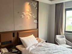 -广东大厦酒店(广州北京路步行街纪念堂地铁站店)