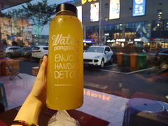百香果汁-蚝魁竹笼蒸生蚝 余杭店