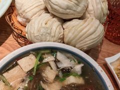 -金莹丸子汤清真(朝外SOHO店)