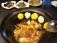 -缘福乡村铁锅炖民宿(八达岭店)