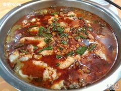 -金良酸菜鱼(宁海路总店)