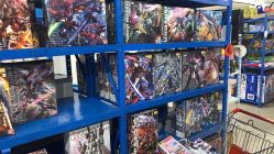 -逝水玩具折扣店