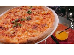 -WOLFGANG PUCK KITCHEN & BAR(迪士尼小镇店)