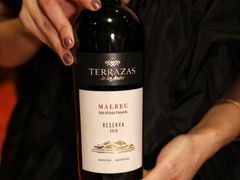 -Wolfgang’s Steakhouse 沃夫冈牛排馆(上海白玉兰广场店)