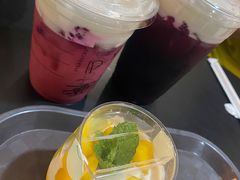 -星巴克(杭州西湖银泰1F店)