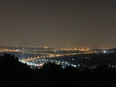 -鬼笑石后山停车场