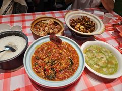 -辣小鲜·南昌大排档(船山路店)