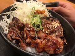 -難波肉劇場