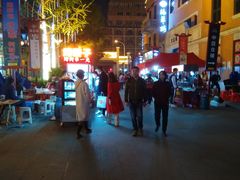 -吉庆街美食广场