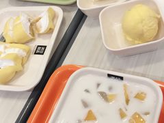 -满记甜品(优客百盛店)