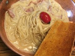 -I HOLIC艾豪丽披萨(KKone店)