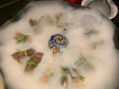 绿色肚王脆毛肚-大隐·成都火锅Bistro(合生麒麟新天地店)