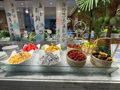 -飨食汇全日制餐厅·昆山皇冠假日酒店(九方店)