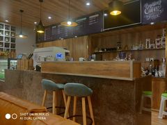 -ZING COFFEE 镜咖啡