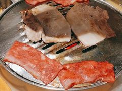 -哈哈碳都·牛肋条无限自助烤肉(台江万达店)