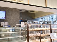 面包甜点陈列柜-奈雪的茶(永嘉天地东百城店)