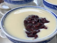 -周大娘牛乳(旧寨古村总店)