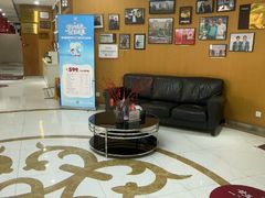 -雅悦齿科(顾村公园店)