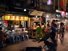 -六合夜市