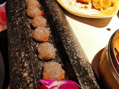 干贝咸蛋黄虾滑-哥老官重庆美蛙鱼头(龙湖杭州金沙天街店)