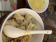 -笑来喜馄饨小笼工坊店(湖滨街店)