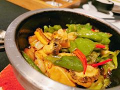 螺丝辣椒炒鲍鱼-鲁采LU STYLE(新天地店)