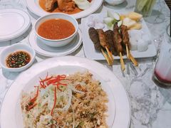 咸鱼鸡粒炒饭-关夫人餐厅(阳光广场店)