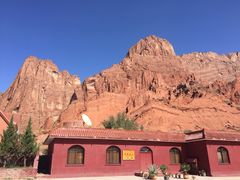 -天山神秘大峡谷