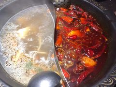 -锅说大脸毛肚重庆老火锅(佐阾店)