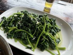 -鲤鱼塘农家山庄