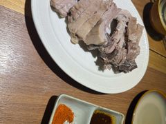 -贯贯吉·清真餐厅(浙江中路店)