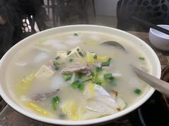 鱼头豆腐汤-阳江河堤老牌曾记美食