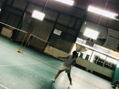-满江春羽毛球馆