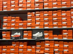 -NIKE上海青浦换季优惠店