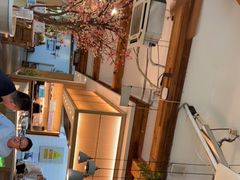 -蜜桃餐厅·伴山(湖滨商业街店)