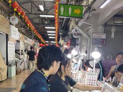 -瓦洛洛传统市场