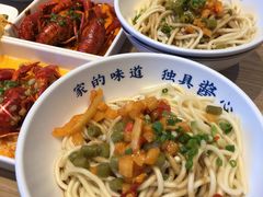 武汉热干面-文叔·湖北名小吃·小龙虾(华强北店)