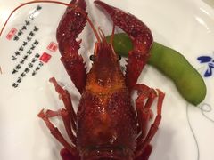 -虾弄弄海派小龙虾·牛羊蝎子火锅