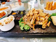 -伊带伊路新疆美食府(呼家楼店)