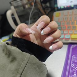 -晨·艺美甲美睫