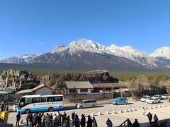 -玉龙雪山游客服务中心