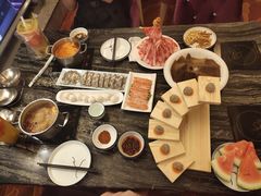 -云中捞高空旋转餐厅(商茂世纪广场店)