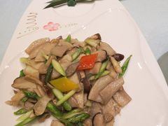 -骏莱海鲜鱼港(五角场店)