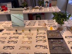 -罗伯特眼镜·蔡司官方授权(前海桂湾店)