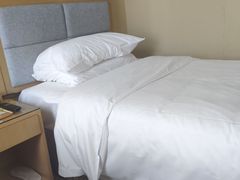 -维也纳3好酒店(深圳宝安海雅缤纷城店)