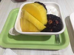 -满记甜品(优客百盛店)