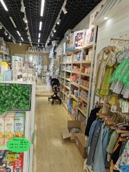 -BebeKing母婴童装集合店