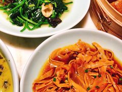 菜团菠菜-東大方(武康千秋广场店)