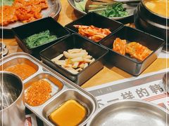 -青瓦炭韩潮烤肉(花园道店)