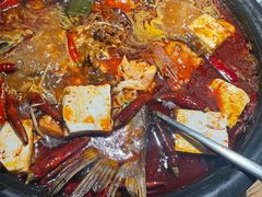 -探鱼·鲜青椒爽麻烤鱼(天河优托邦店)